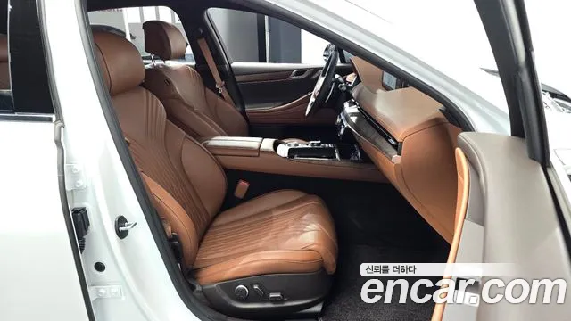 Genesis G80 Бензин 2.5 турбо 2WD — Фото автомобиля 26