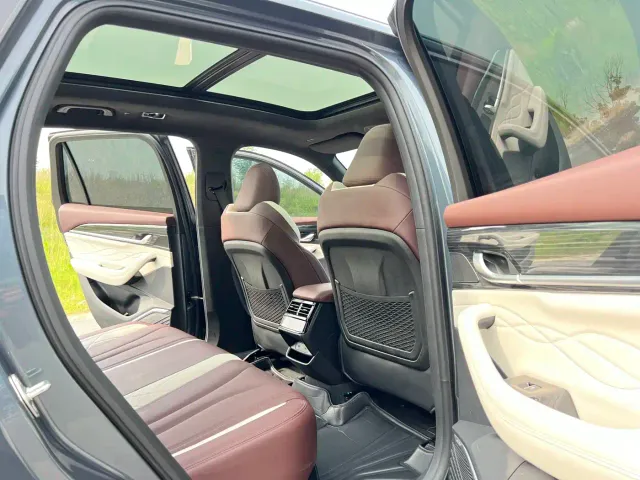 Geely Xingyue L — Фото автомобиля 18