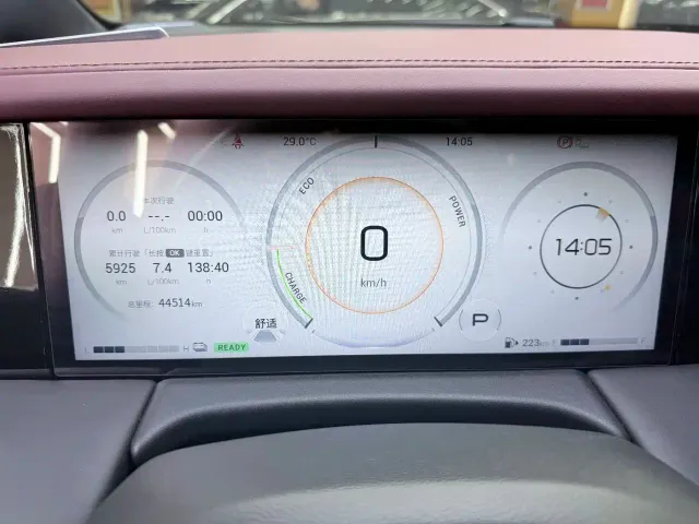 GAC Trumpchi M8 — Фото автомобиля 25