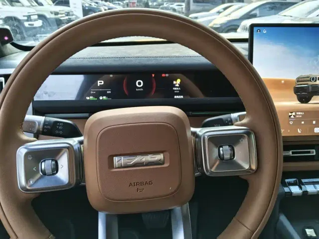 iCAR V27 — Фото автомобиля 7