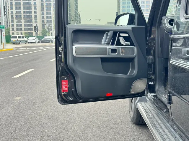 Mercedes-Benz G-Class — Фото автомобиля 10