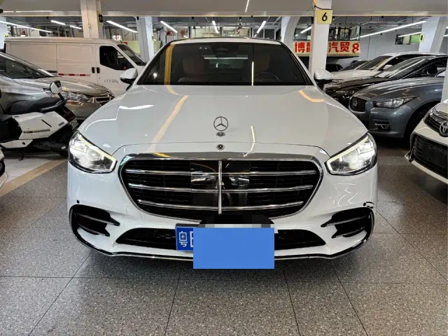 Mercedes-Benz S-Class — Фото автомобиля 2