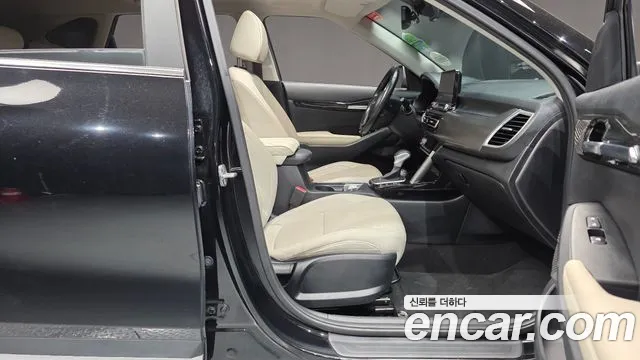 Kia Seltos Seltos Бензин 1.6 турбо 2WD — Фото автомобиля 11