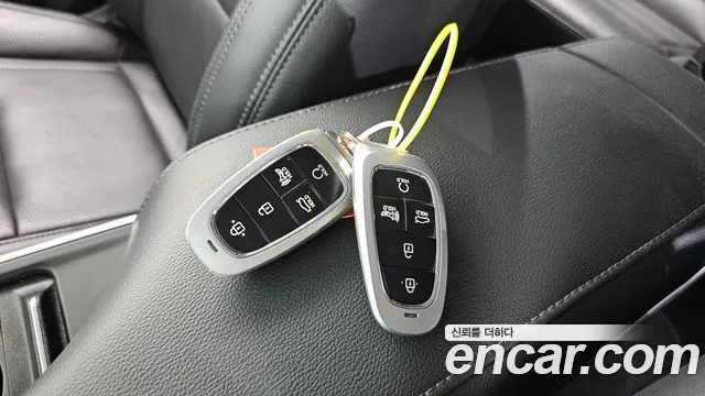 Hyundai Grandeur New — Фото автомобиля 24