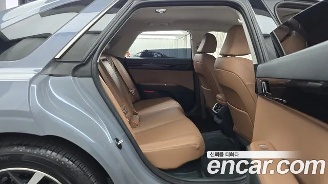 Hyundai Grandeur GN7 — Фото автомобиля 17
