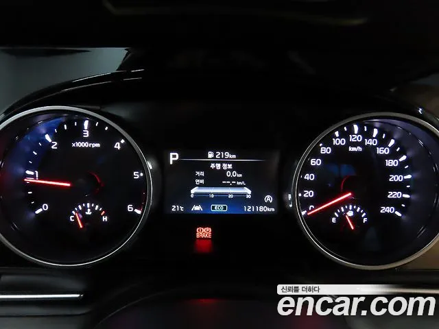 Kia Carnival 4th Gen — Фото автомобиля 9