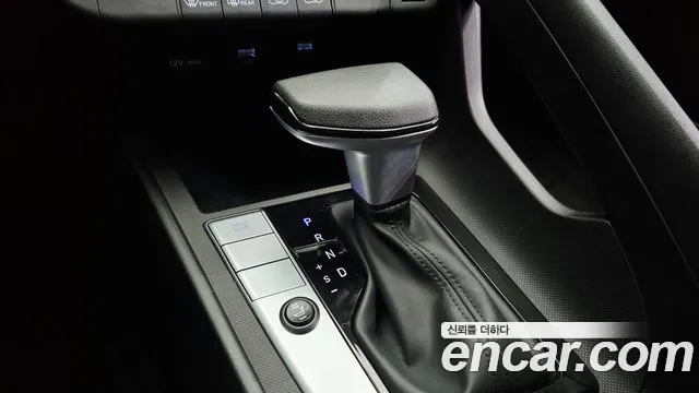 Hyundai Avante CN7 — Фото автомобиля 12