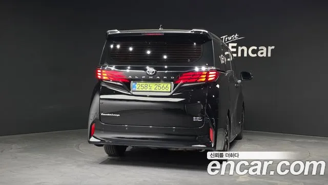 Toyota Alphard Generation 4 — Фото автомобиля 4