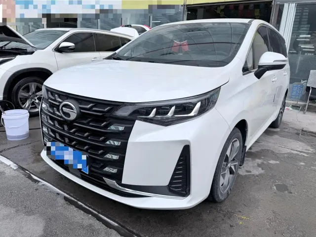Фотография автомобиля — GAC Trumpchi M6