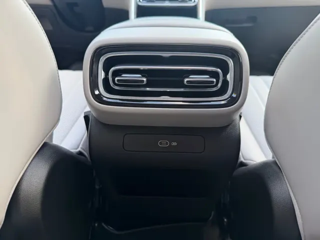 Geely Galaxy Stellar 6 — Фото автомобиля 25