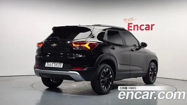 Chevrolet Trailblazer — Фото автомобиля 2