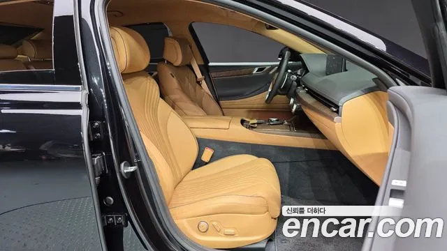 Genesis G80 Бензин 2.5 турбо AWD — Фото автомобиля 24