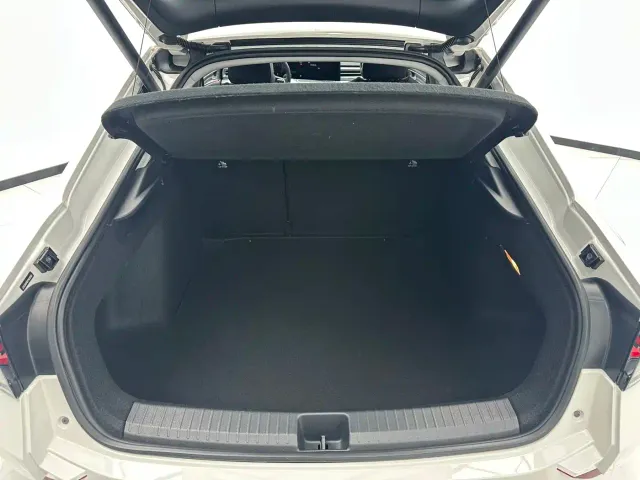 Volkswagen Lamando — Фото автомобиля 17