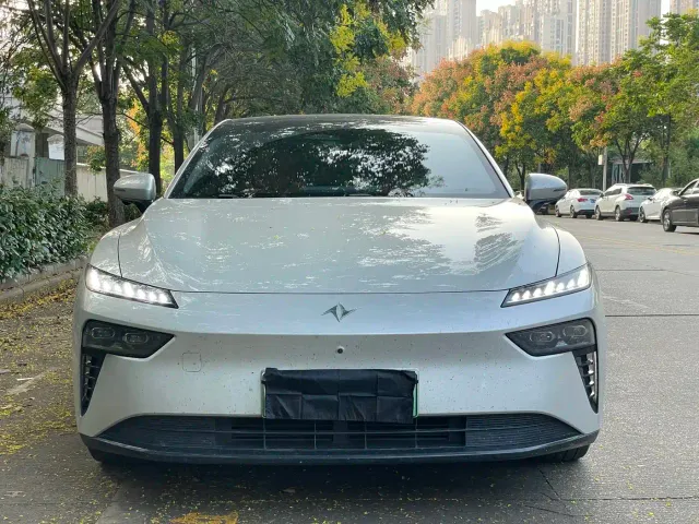 Dongfeng eπ 007 — Фото автомобиля 2