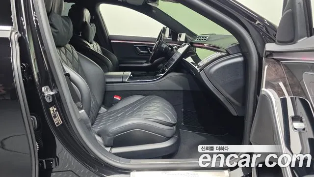 Mercedes-Benz S-Class — Фото автомобиля 11