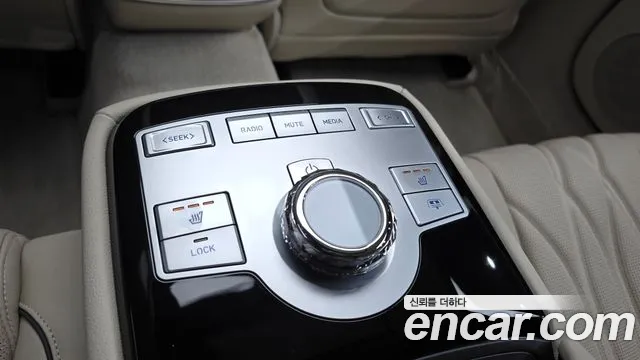 Genesis G80 Бензин 2.5 турбо AWD — Фото автомобиля 18