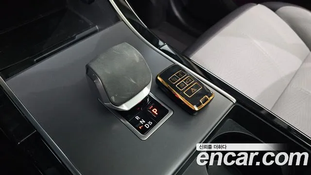 Land Rover Range Rover Velar — Фото автомобиля 9
