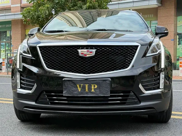 Cadillac XT5 — Фото автомобиля 2