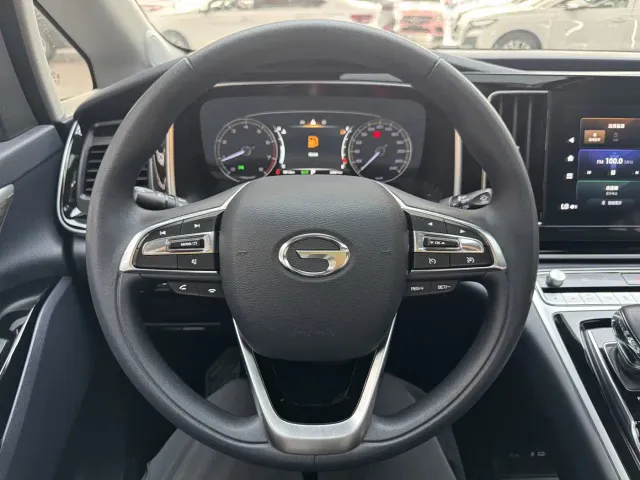 GAC Trumpchi M8 — Фото автомобиля 20