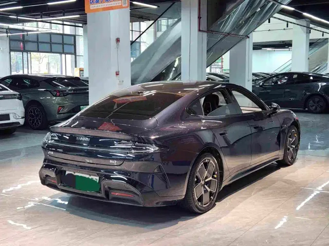 Xiaomi SU7 — Фото автомобиля 11