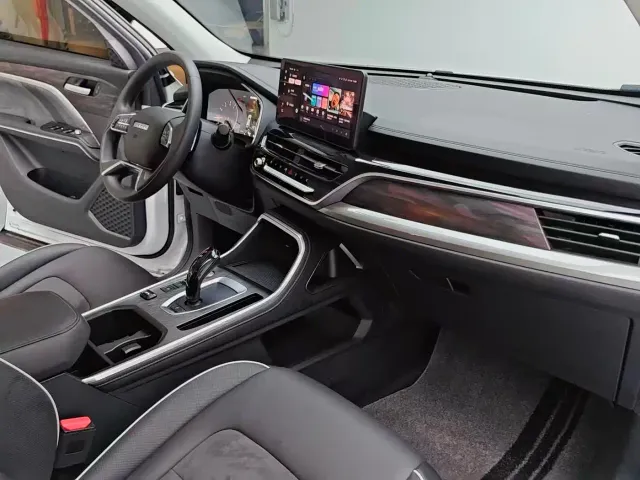 Haval H6 — Фото автомобиля 21