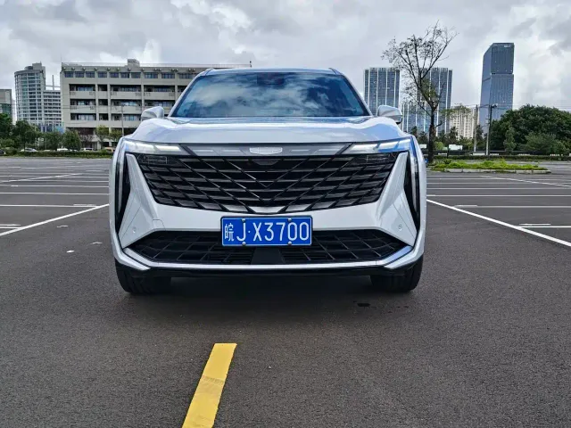 Geely Boyue L — Фото автомобиля 2