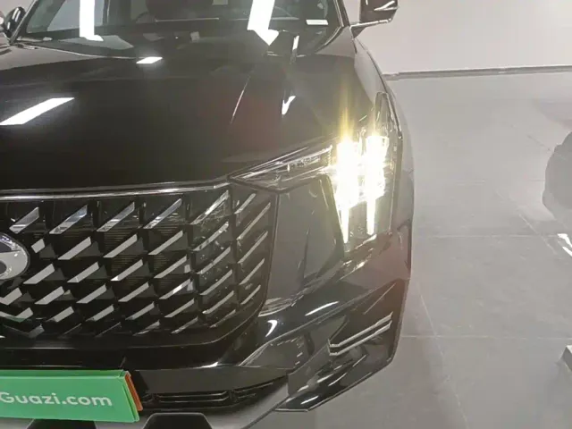 GAC Trumpchi GS8 — Фото автомобиля 23