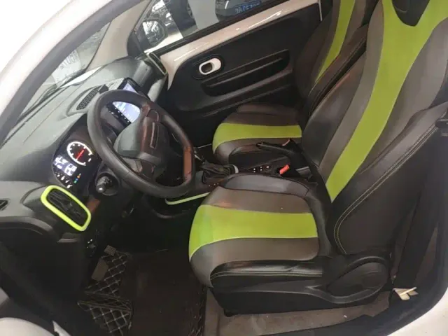 Roewe Clever — Фото автомобиля 14