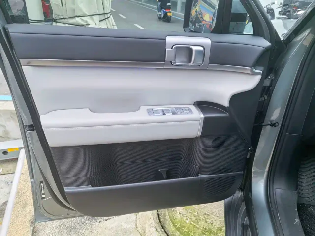 BYD FangChengBao Titanium 7 — Фото автомобиля 5