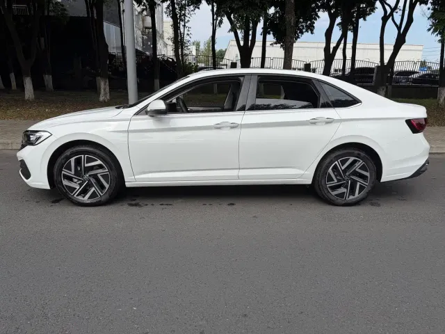 Volkswagen Sagitar — Фото автомобиля 7