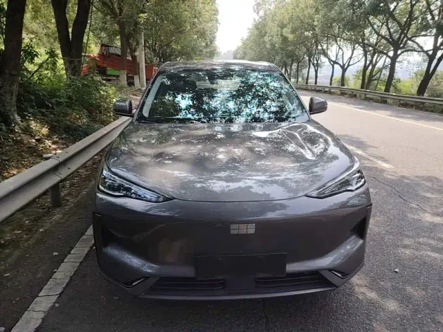 Geely Galaxy E5 — Фото автомобиля 2