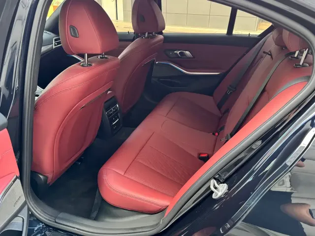BMW 3 Series — Фото автомобиля 28
