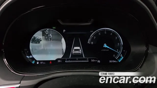 Genesis GV70 — Фото автомобиля 8