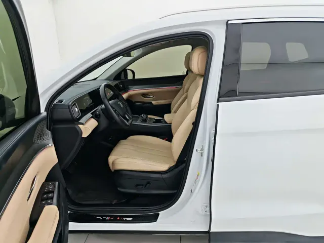 BYD Song Pro — Фото автомобиля 18