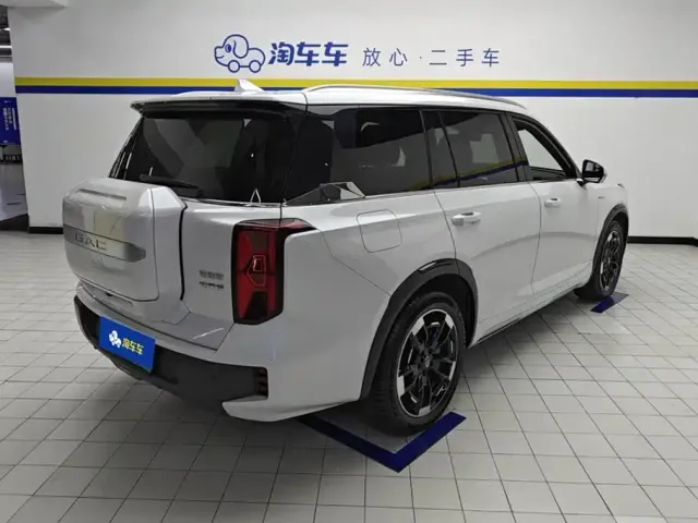 GAC Trumpchi Trumpchi ES9 2024 Model PHEV 143km Traveller Max — Фото автомобиля 3