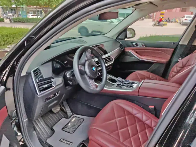 BMW X5 — Фото автомобиля 3