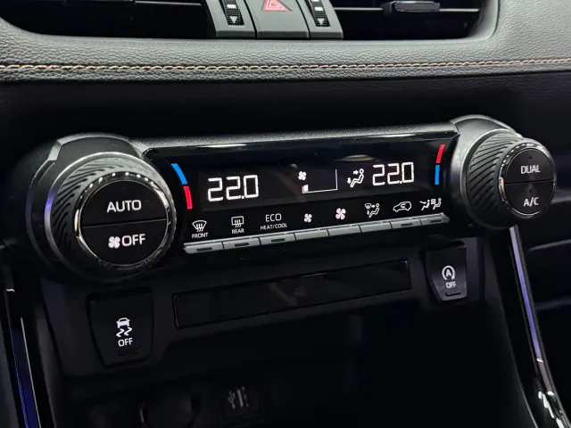 Toyota Wildlander — Фото автомобиля 16
