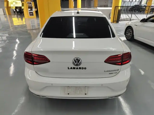 Volkswagen Lamando — Фото автомобиля 5