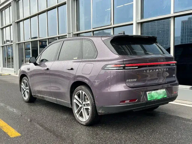 Leapmotor C10 — Фото автомобиля 3