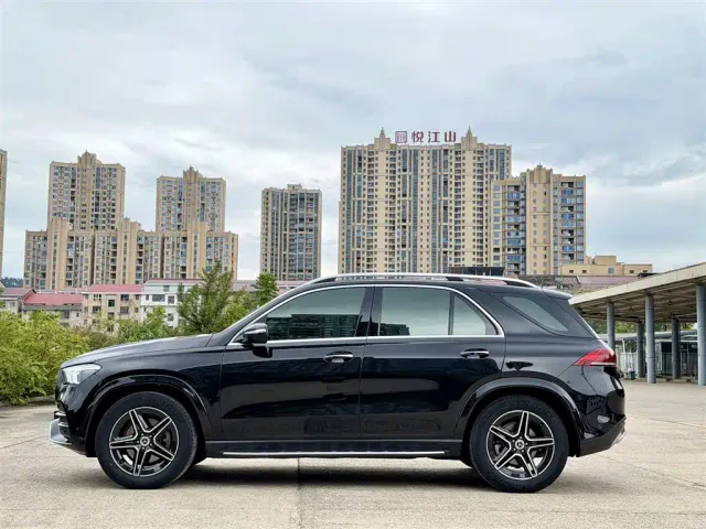 Mercedes-Benz GLE-Class — Фото автомобиля 7