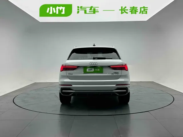 Audi Q3 — Фото автомобиля 4