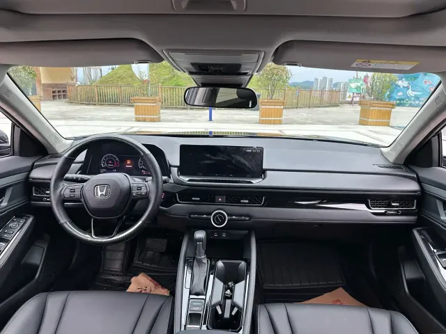 Honda Inspire — Фото автомобиля 4