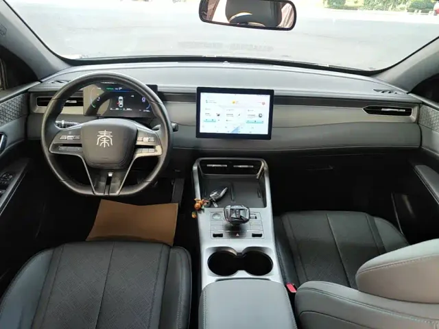 BYD Qin PLUS — Фото автомобиля 9