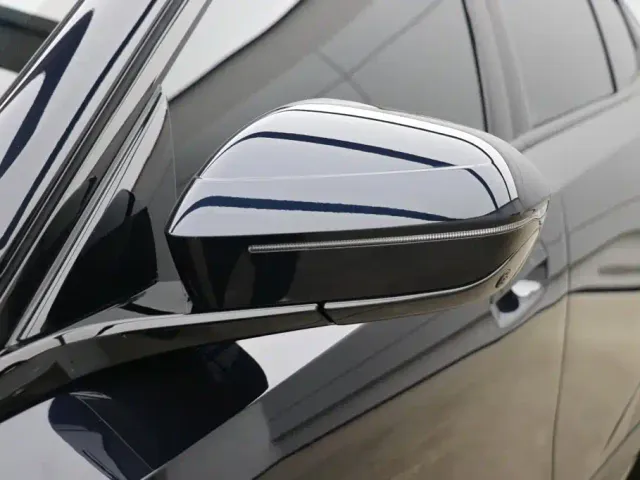 BMW 5 Series — Фото автомобиля 28