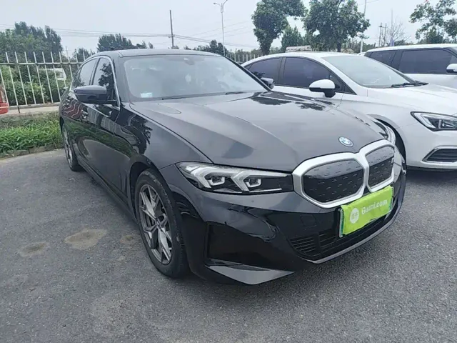 BMW i3 — Фото автомобиля 3