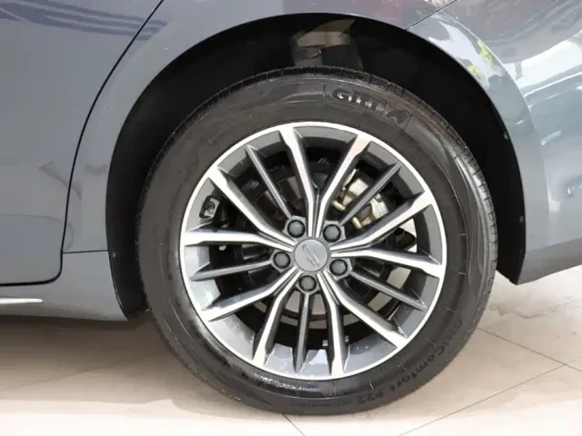 Geely Xingrui — Фото автомобиля 20