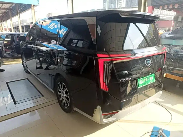 GAC Trumpchi E9 — Фото автомобиля 4