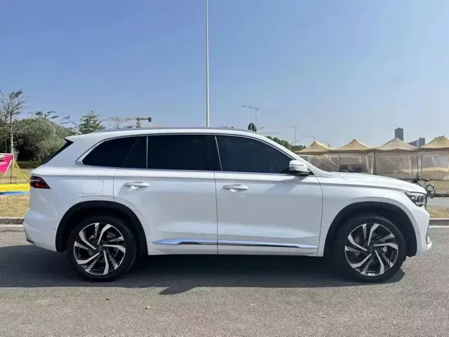 Geely Xingyue L — Фото автомобиля 7