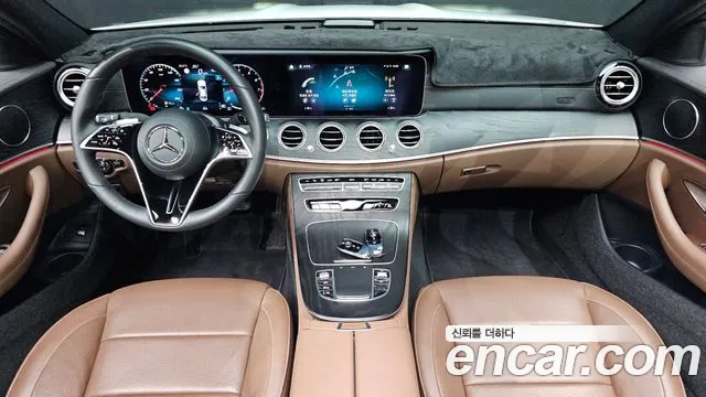 Mercedes-Benz E-Class — Фото автомобиля 10