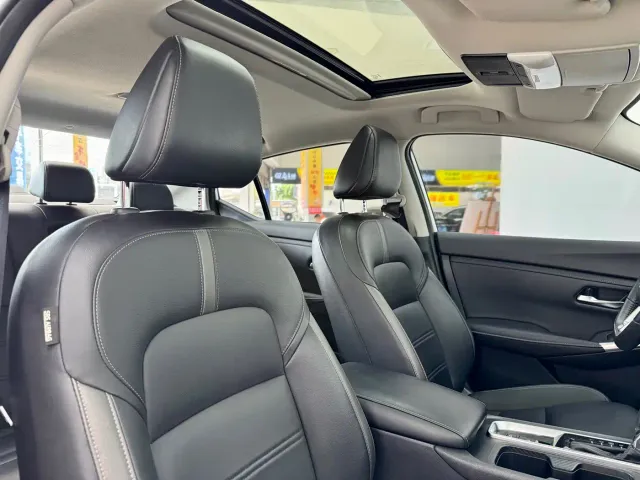 Nissan Sylphy — Фото автомобиля 14